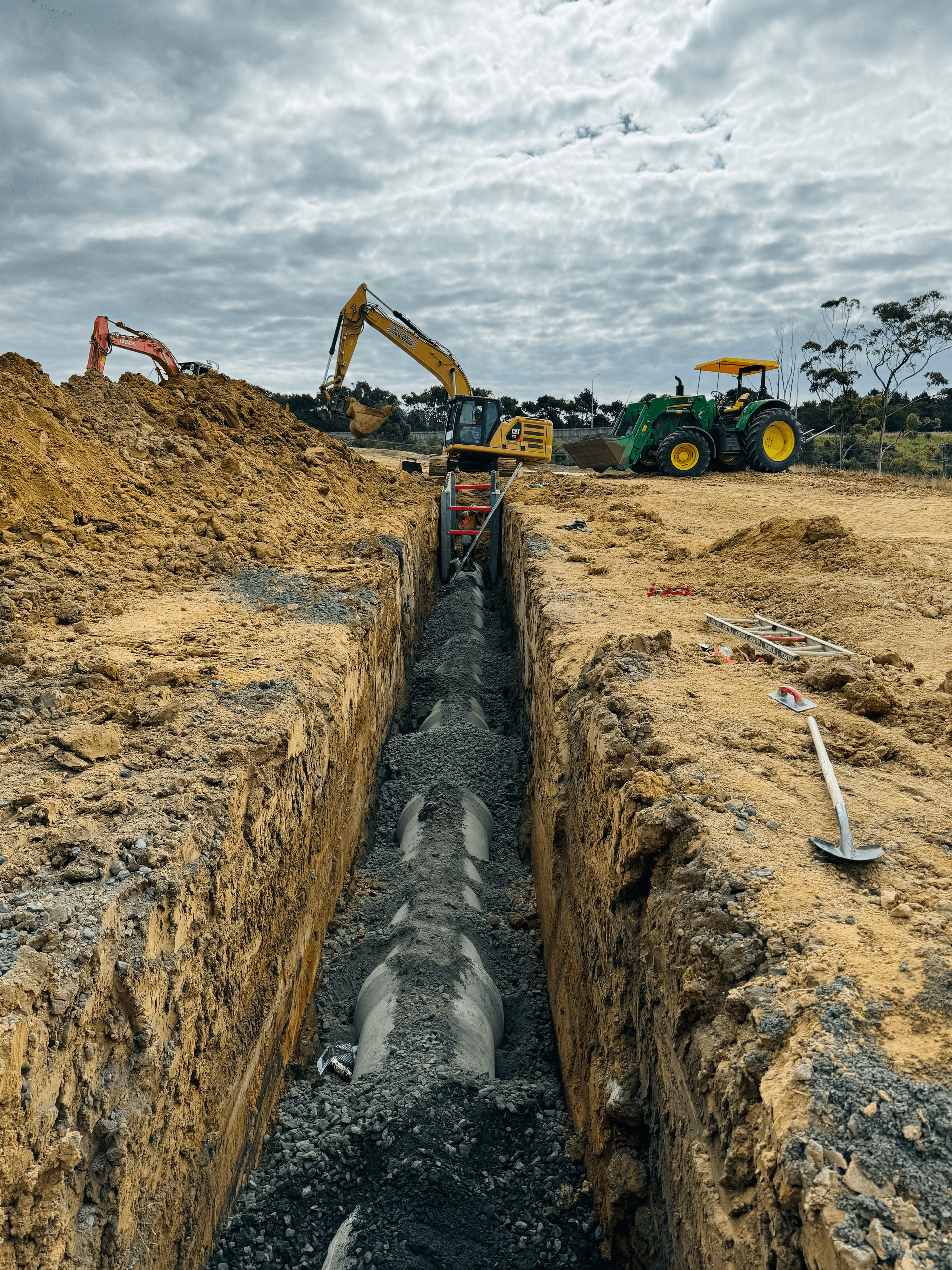 We specialise in civil drainage. Whether you would like to subdivide your residential property into two or three lots, or develop your land into a large scale subdivision, we have the experienced team to cater to all your drainage needs. Talk to us about your projects needs and we can help you get started today!